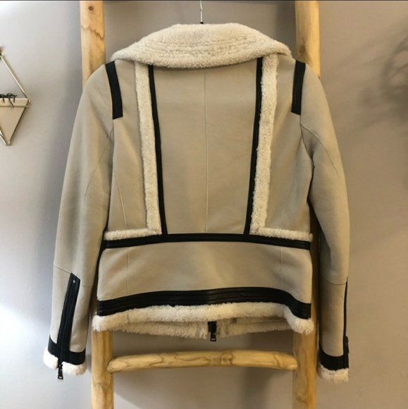 Vince White Leather Trimmed Shearling Jacket NEW - Picture 8 of 10